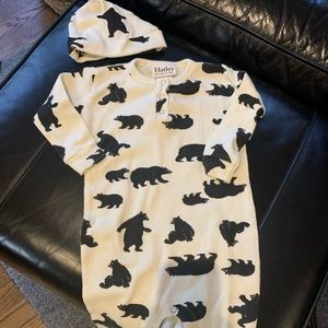 Black bear outfit with hat